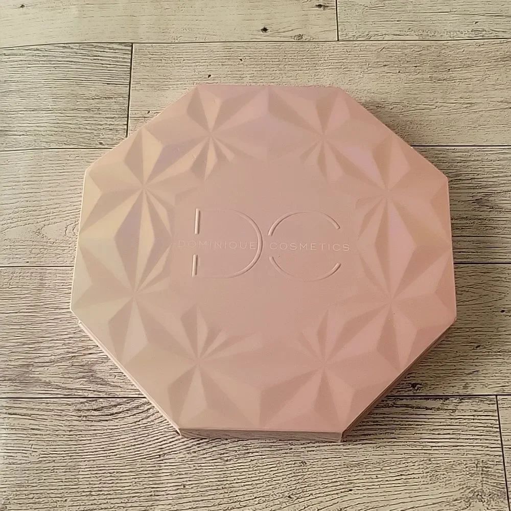 Dominique Cosmetics Prisma Glow